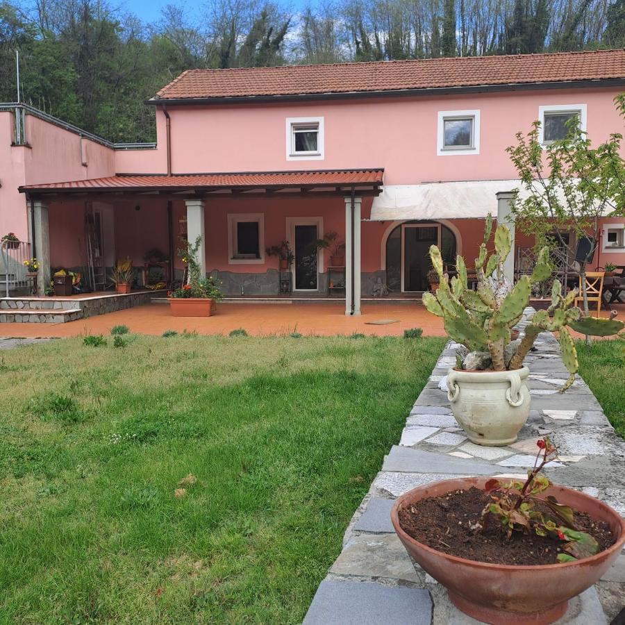 B&B La Casina Rosa La Spezia Valeriano Lunense Kültér fotó